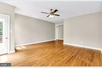 42985 Pascale Terrace, Ashburn, VA 20148 - Photo 17