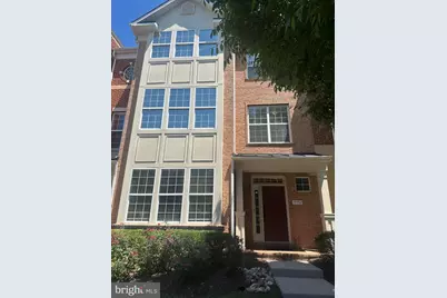 19392 Coppermine Square, Leesburg, VA 20176 - Photo 1