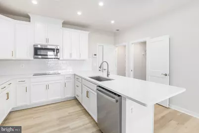 44514 Wolfhound Square, Ashburn, VA 20147 - Photo 11