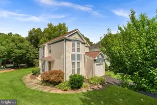 21 Glengyle Ln, Sterling, VA 20165 - Photo 5
