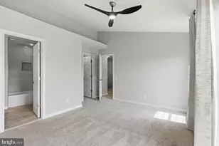 21833 Baldwin Square, Sterling, VA 20164 - Photo 17
