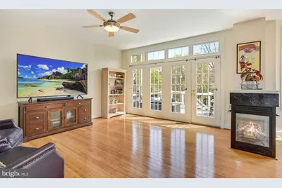 18488 Lanier Island Square, Leesburg, VA 20176 - Photo 11