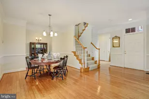 18488 Lanier Island Square, Leesburg, VA 20176 - Photo 5