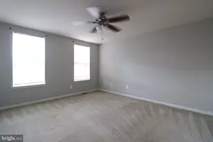 25585 Feltre Terrace, Chantilly, VA 20152 - Photo 15