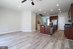 25585 Feltre Terrace, Chantilly, VA 20152 - Photo 7