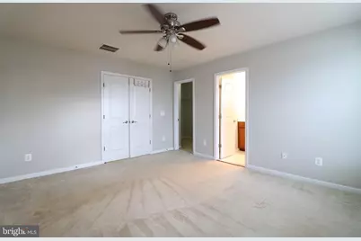 25585 Feltre Terrace, Chantilly, VA 20152 - Photo 17