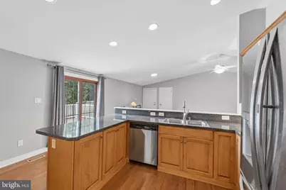 114 Birch Street NE, Leesburg, VA 20176 - Photo 13