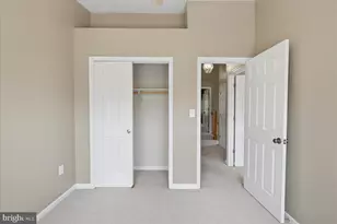 21760 Brondesbury Park Terrace, Sterling, VA 20166 - Photo 53