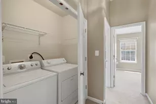 21760 Brondesbury Park Terrace, Sterling, VA 20166 - Photo 39