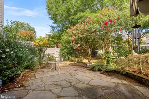 18417 Lanier Island Square, Leesburg, VA 20176 - Photo 7