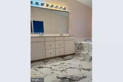 21485 Trowbridge Square, Ashburn, VA 20147 - Photo 21