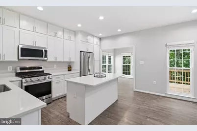 45598 Grand Central Square, Sterling, VA 20166 - Photo 7