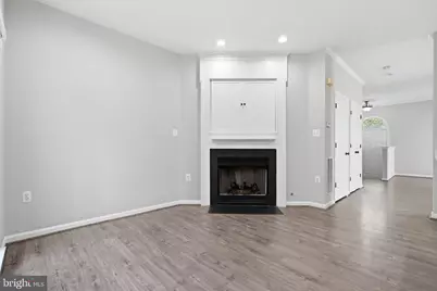 45598 Grand Central Square, Sterling, VA 20166 - Photo 13