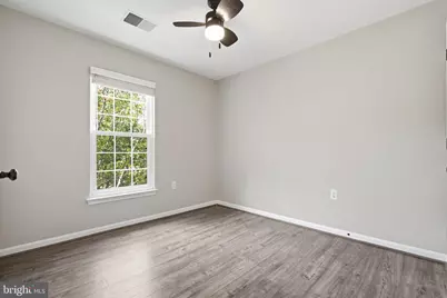 45598 Grand Central Square, Sterling, VA 20166 - Photo 33