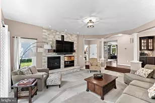 21476 Glebe View Dr, Broadlands, VA 20148 - Photo 19