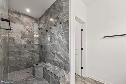 20912 Bluebird Square, Sterling, VA 20165 - Photo 23