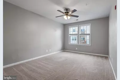 24546 Byrne Meadow Square, Aldie, VA 20105 - Photo 25