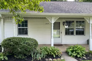 208 Maple St, Middleburg, VA 20117 - Photo 1