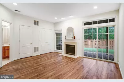 21933 Windy Oaks Square, Broadlands, VA 20148 - Photo 5