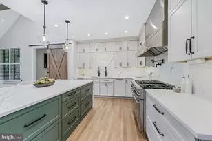 18969 Peale Ln, Leesburg, VA 20175 - Photo 13