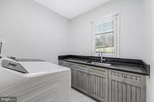 18969 Peale Ln, Leesburg, VA 20175 - Photo 55