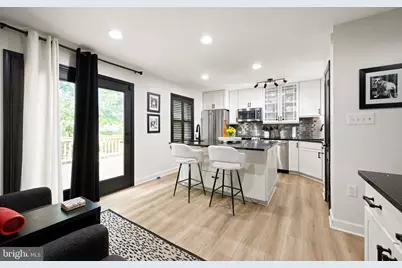 208 Occoquan Terrace SW, Leesburg, VA 20175 - Photo 13
