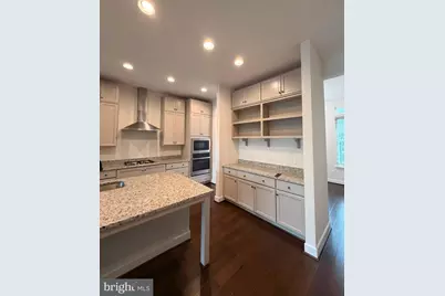 22992 Brooksbank Square, Brambleton, VA 20148 - Photo 9