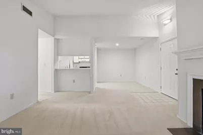 21009 Timber Ridge Terrace #304, Ashburn, VA 20147 - Photo 11