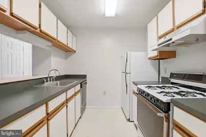 21009 Timber Ridge Terrace #304, Ashburn, VA 20147 - Photo 13