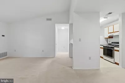 21009 Timber Ridge Terrace #304, Ashburn, VA 20147 - Photo 5