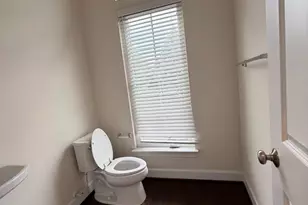 22992 Brooksbank Square, Brambleton, VA 20148 - Photo 19