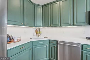 43776 Ballybunion Terrace, Leesburg, VA 20176 - Photo 5