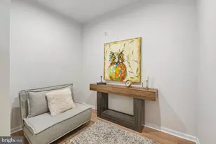 21610 Hawksbill High Cir, Sterling, VA 20164 - Photo 25