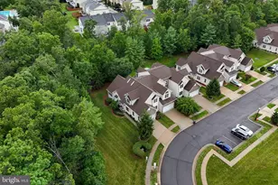 25189 Fortitude Terrace, Chantilly, VA 20152 - Photo 7