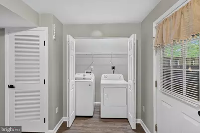 43028 Golf View Drive, Chantilly, VA 20152 - Photo 33