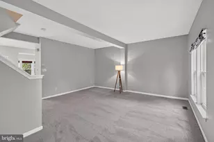43028 Golf View Dr, Chantilly, VA 20152 - Photo 11