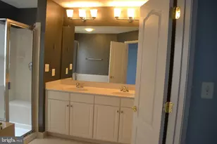 21958 Windy Oaks Square, Broadlands, VA 20148 - Photo 19