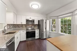 43247 Clearnight Terrace, Ashburn, VA 20147 - Photo 9
