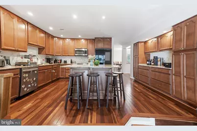 47656 Pennrun Way, Sterling, VA 20165 - Photo 17