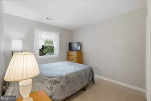 331 Rock Spring Dr SW, Leesburg, VA 20175 - Photo 9