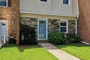 331 Rock Spring Dr SW, Leesburg, VA 20175 - Photo 1