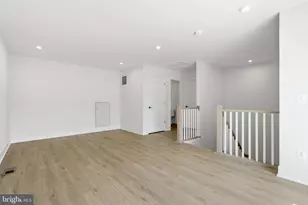 42200 Shining Star Sq, Brambleton, VA 20148 - Photo 15