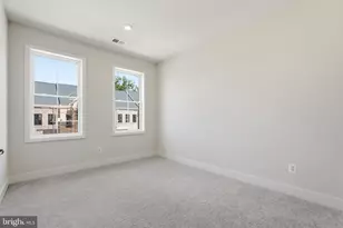 42200 Shining Star Sq, Brambleton, VA 20148 - Photo 17