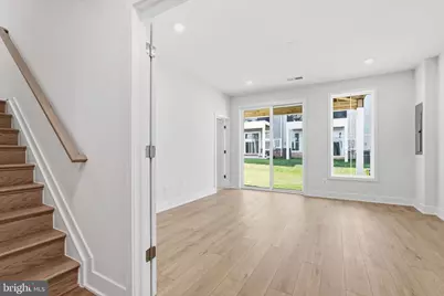 42200 Shining Star Square, Brambleton, VA 20148 - Photo 3