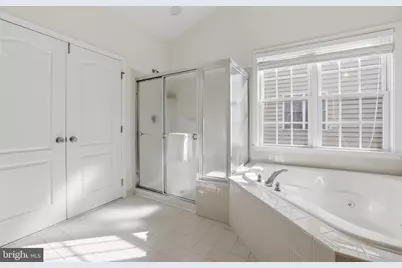 25209 Eisenhower Drive, Chantilly, VA 20152 - Photo 35