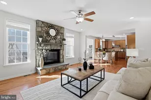25209 Eisenhower Dr, Chantilly, VA 20152 - Photo 19