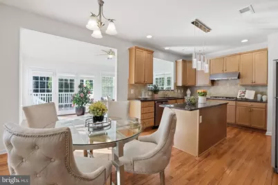 25209 Eisenhower Drive, Chantilly, VA 20152 - Photo 11