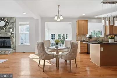 25209 Eisenhower Drive, Chantilly, VA 20152 - Photo 9
