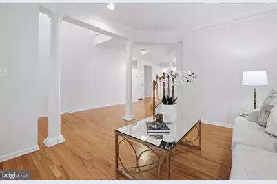 25209 Eisenhower Drive, Chantilly, VA 20152 - Photo 5