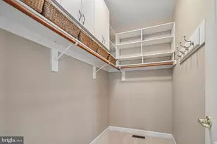 43081 Binkley Cir, Leesburg, VA 20176 - Photo 17